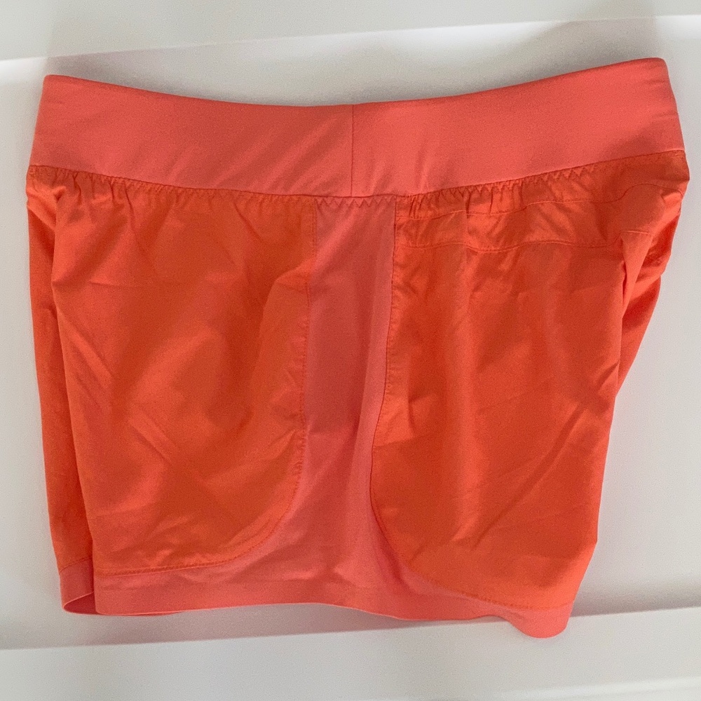 Athleta NWOT Lightweight Running Shorts (M)